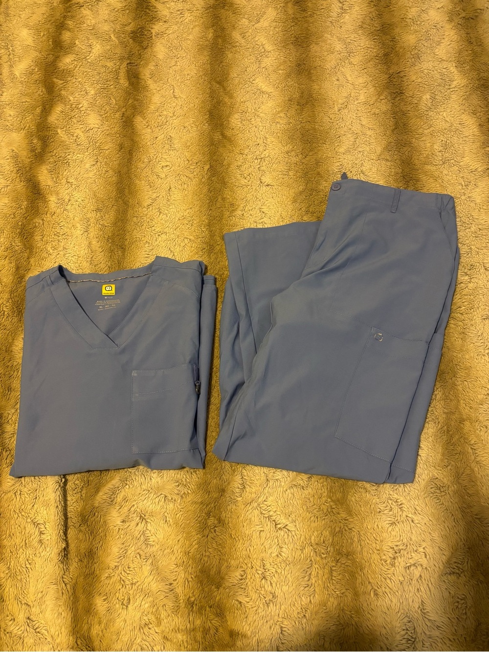 XL scrubs